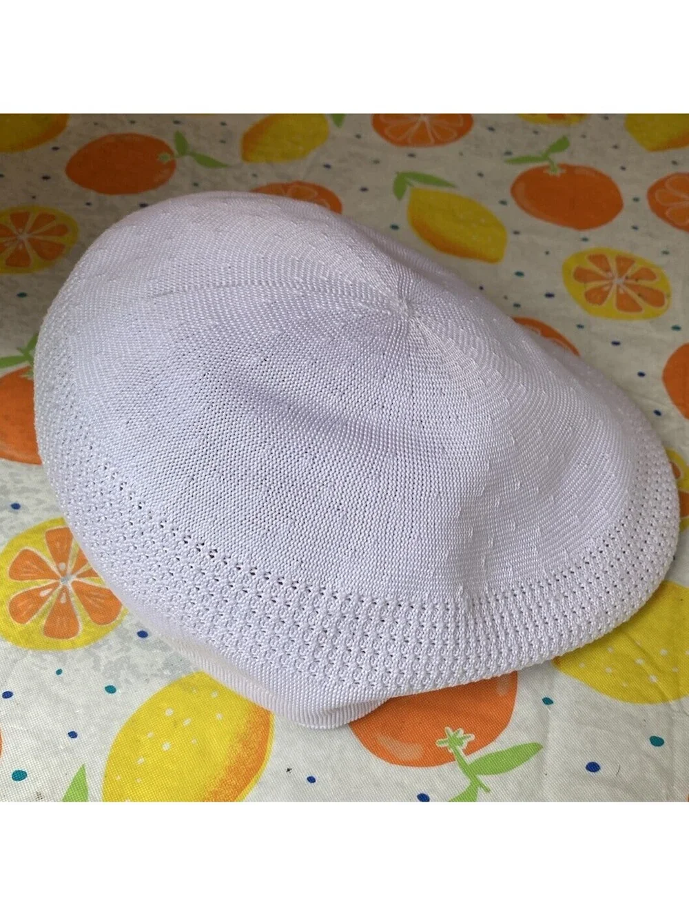 Kangol Hat Cap Fitted Flat Mens Size XL White Tropic Lightweight Summer Golf
